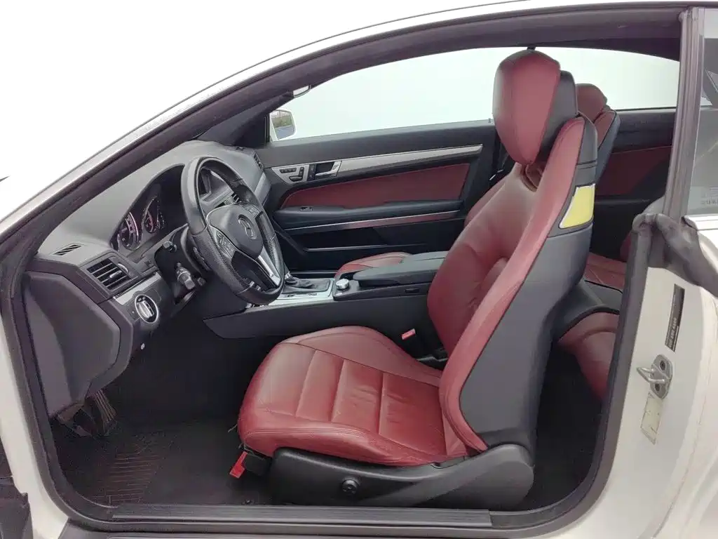 Mercedes-Benz E-Class (Import) — миниатюра 10