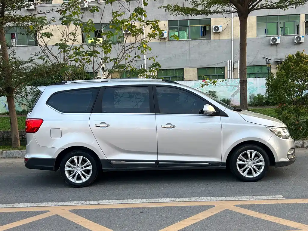 Baojun 730 — миниатюра 8
