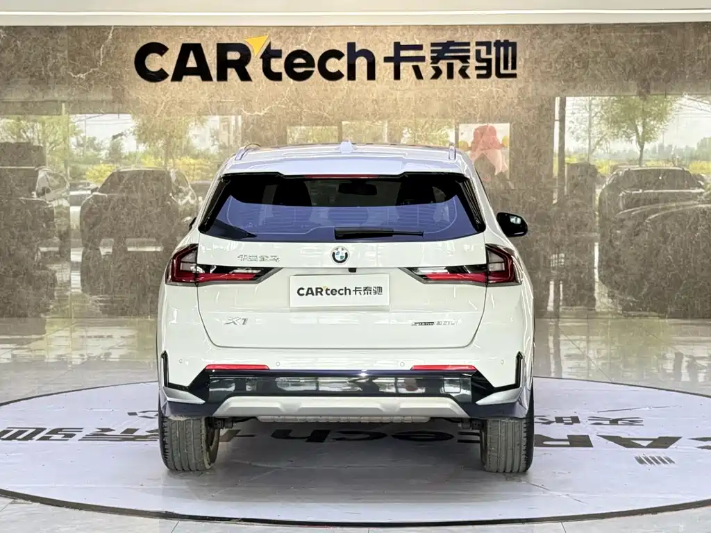 BMW X1 — миниатюра 5