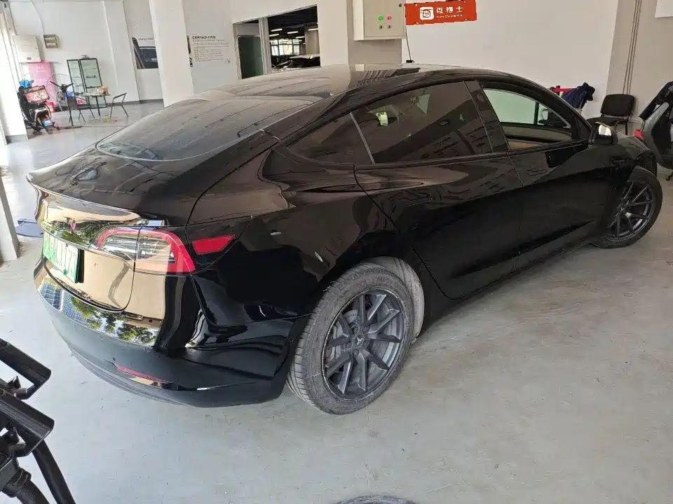 Tesla Model 3 — фотографии объявления, Фото 8