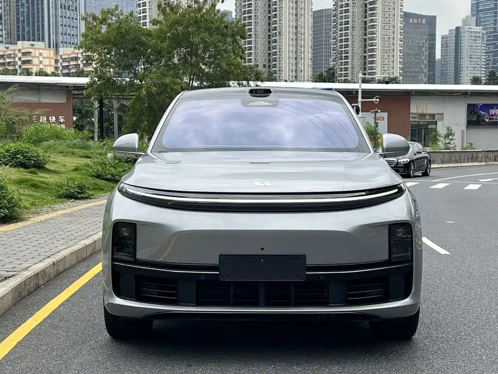 Li Auto Li L7 2025