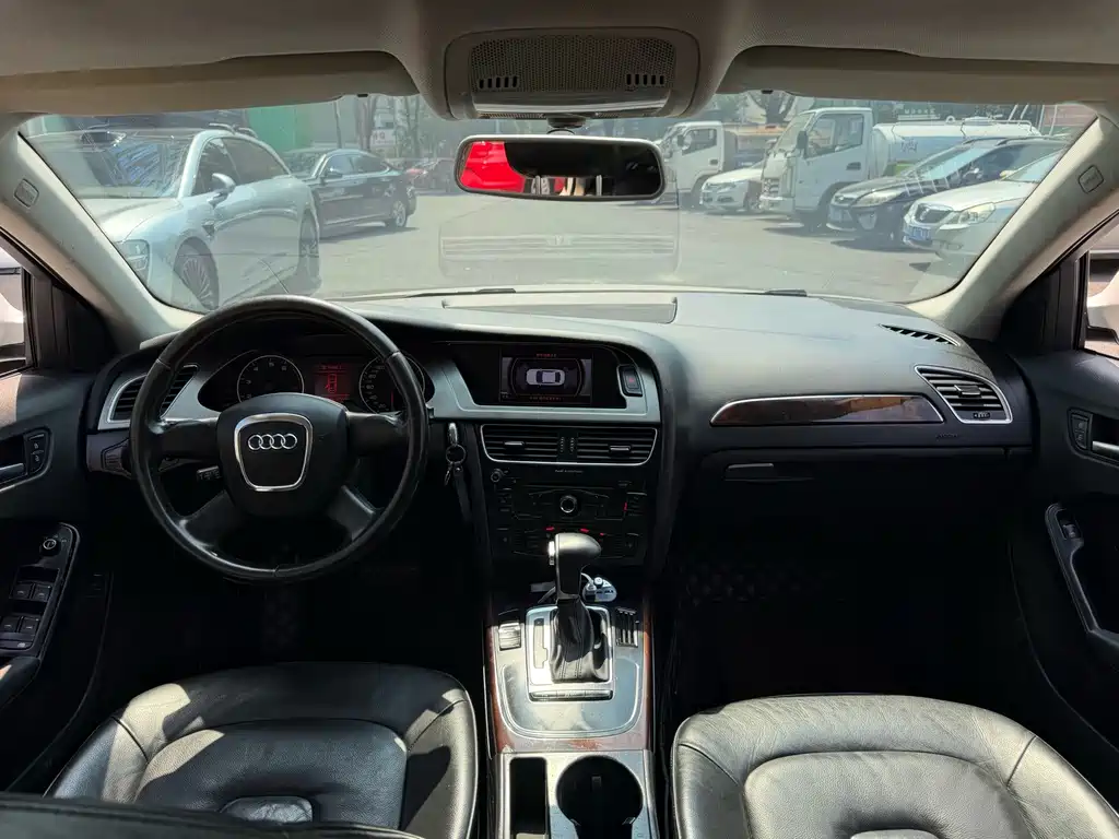 Audi A4L — миниатюра 4