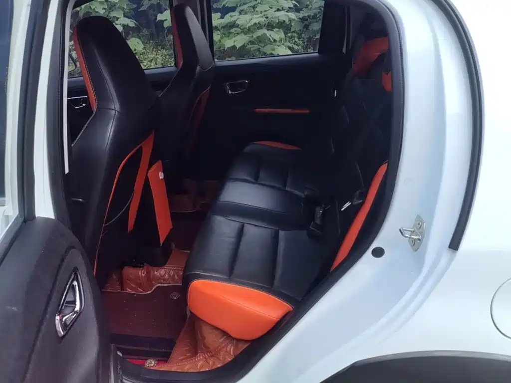 Geely Vision X1 — миниатюра 17