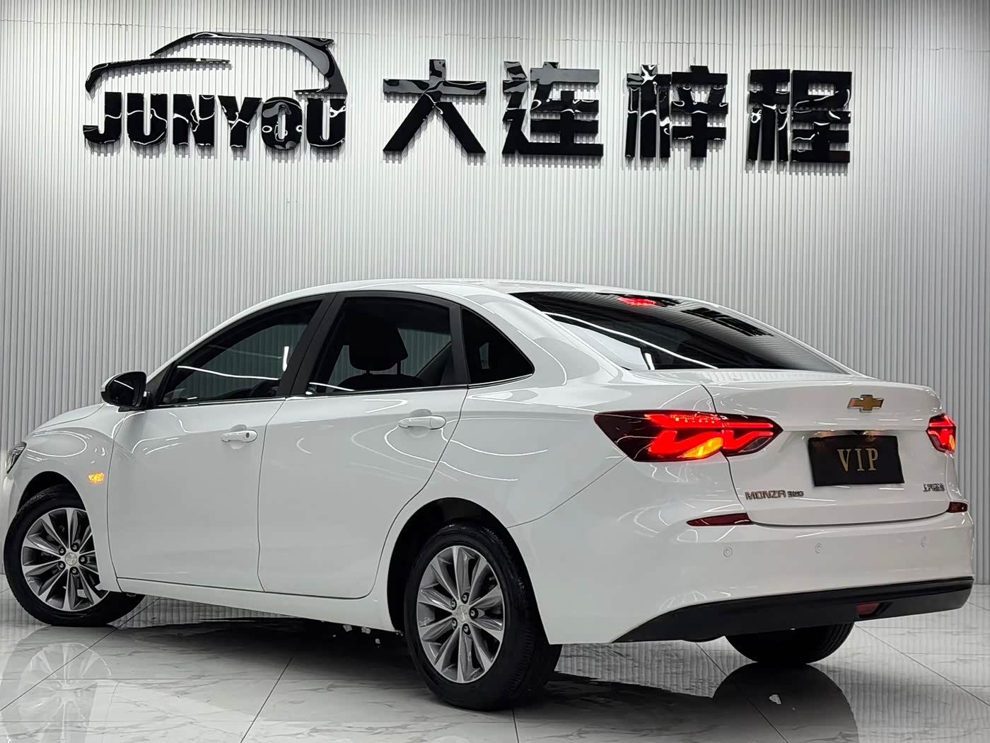 Chevrolet Monza 1.5 л 2022 г. Белый, пробег 9000 км