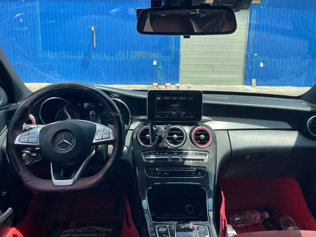 Mercedes-Benz C-Class — миниатюра 8