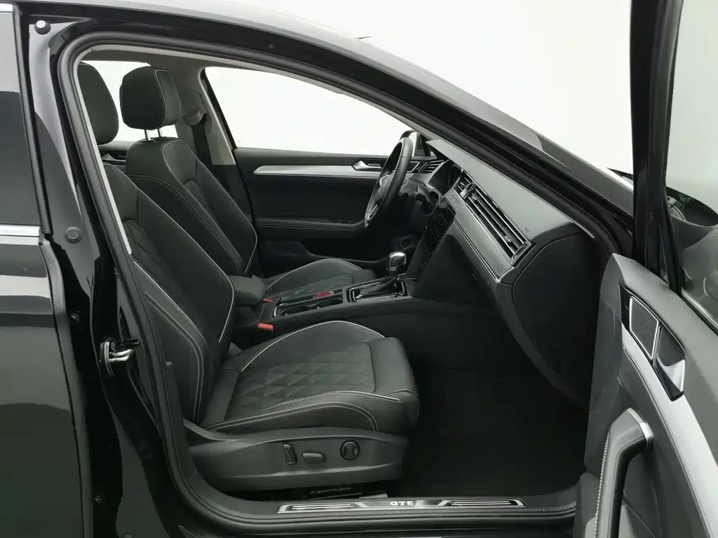 Volkswagen 迈腾 PHEV — миниатюра 23