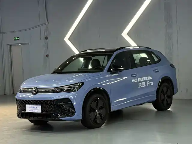 VOLKSWAGEN TIGUAN L 2024