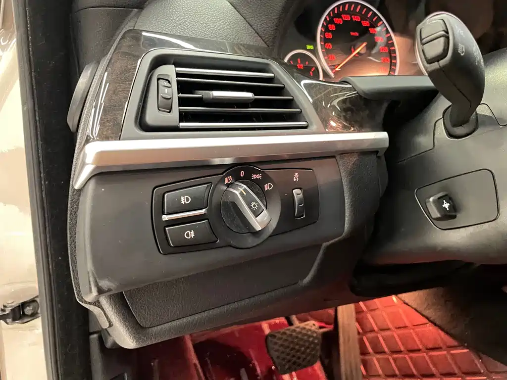 BMW 6 Series — миниатюра 34