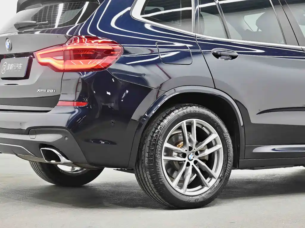 BMW X3 — миниатюра 27
