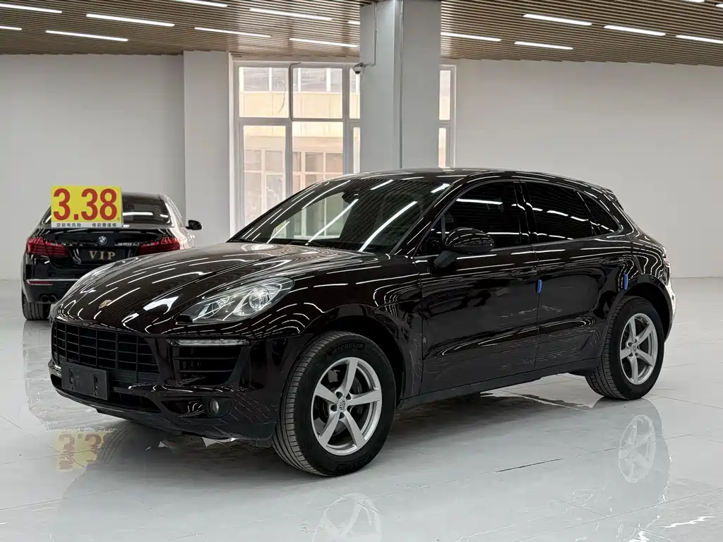 Porsche Macan 2016