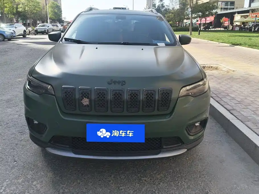 Jeep Cherokee — миниатюра 2