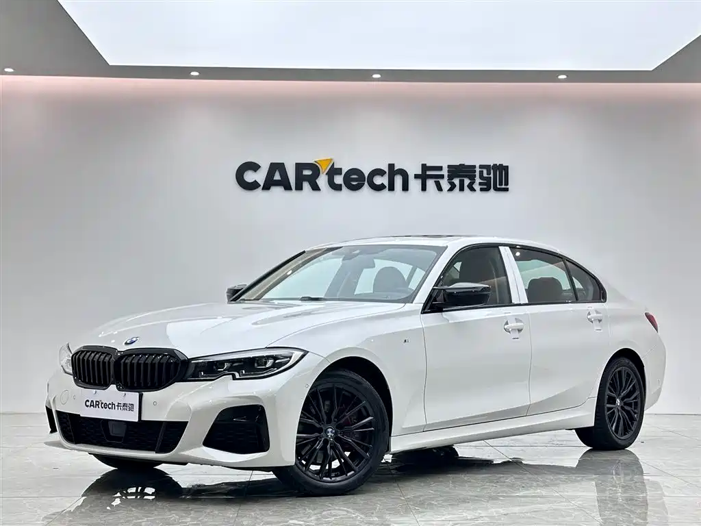 BMW 3 Series 2021