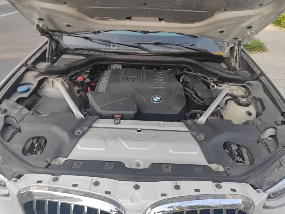 BMW X3 — миниатюра 10
