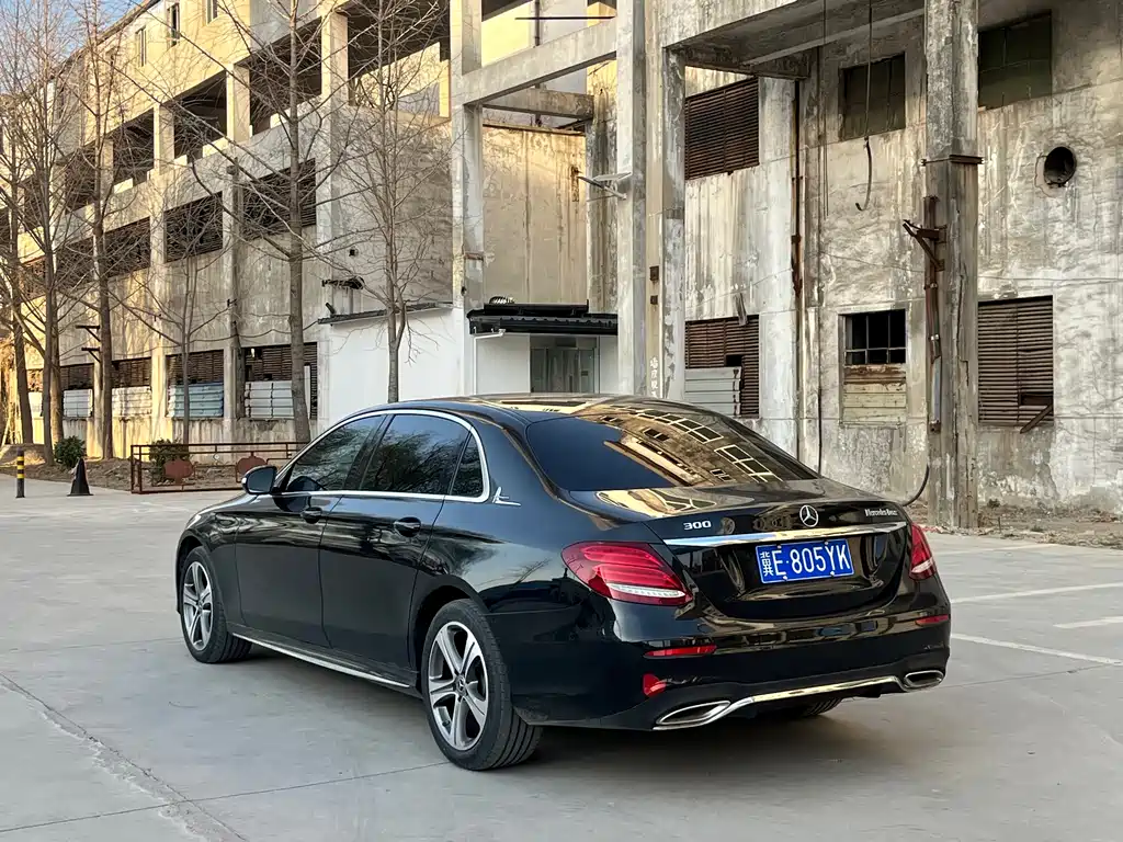 Mercedes-Benz E-Class E 2019 E 260 L Sport