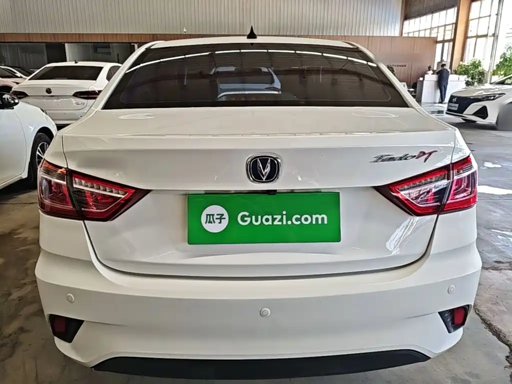 Changan Eado DT — миниатюра 6