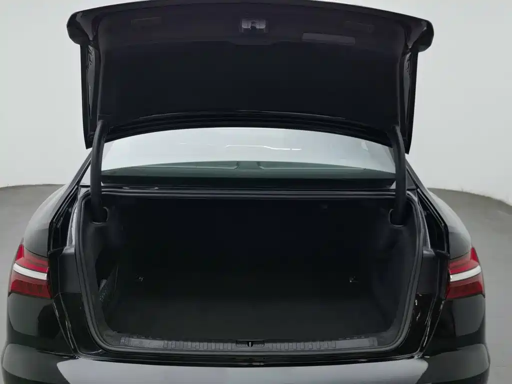 Audi A6L — миниатюра 16