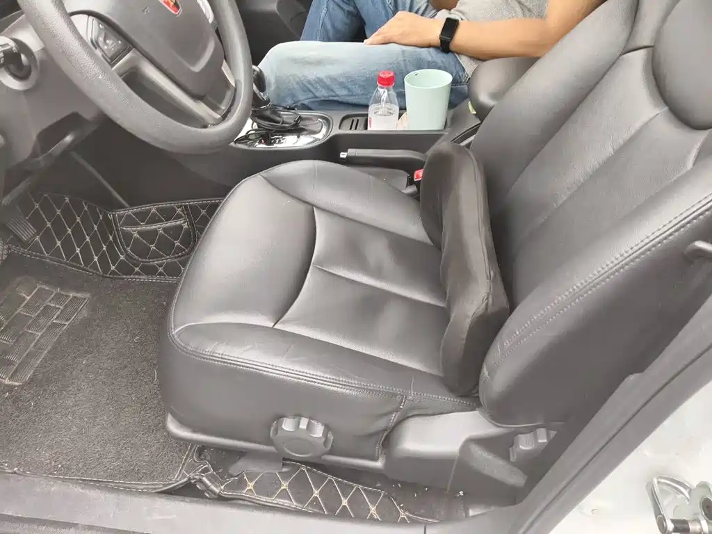 Roewe 360 — миниатюра 8
