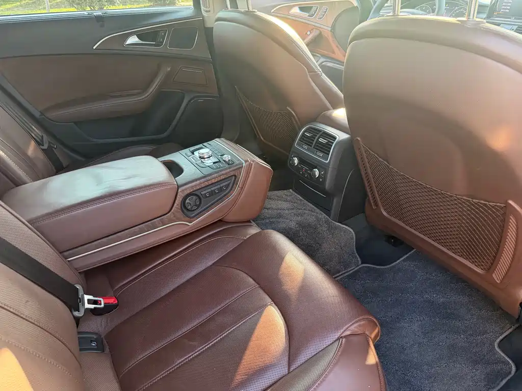 Audi A6L 2018 30 45 TFSI quattro Luxury