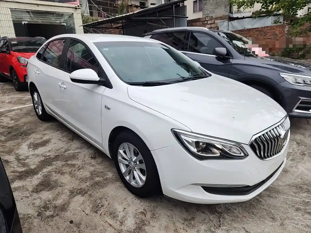 Buick Excelle — миниатюра 4