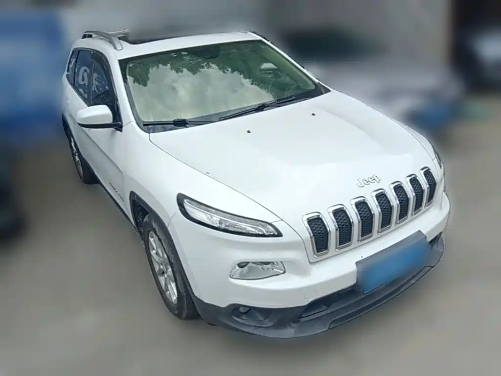 Jeep Cherokee — миниатюра 6