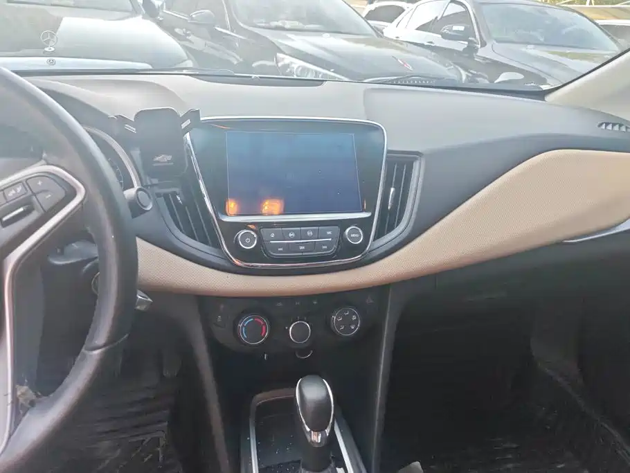 Chevrolet Monza — миниатюра 13