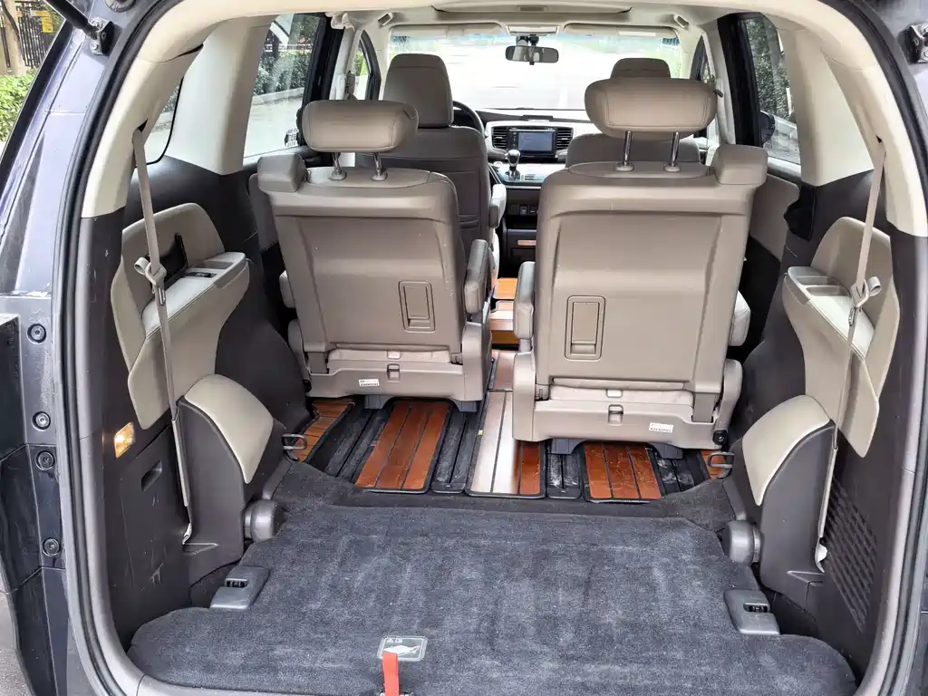 Honda Odyssey — миниатюра 9
