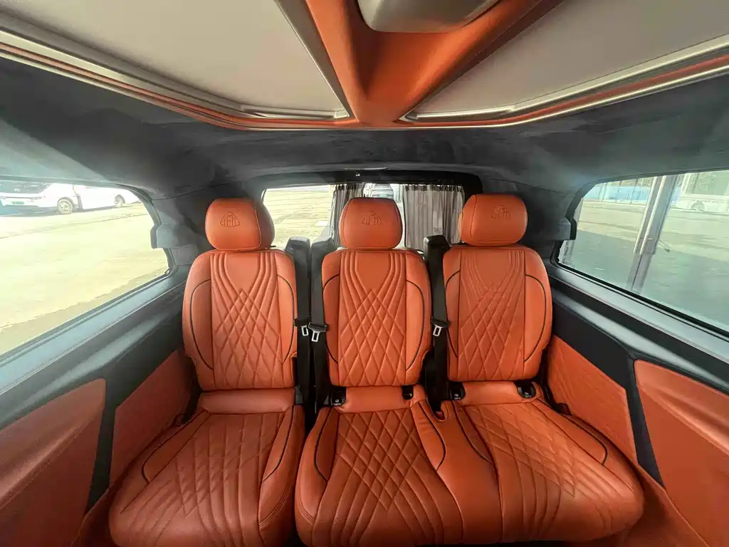 Mercedes-Benz Vito — миниатюра 12