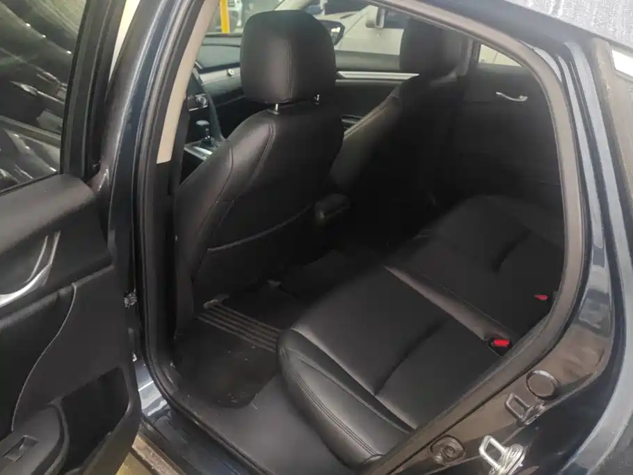 Honda Civic — миниатюра 11