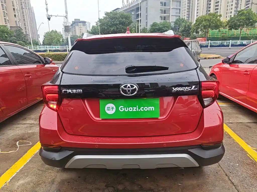 Toyota Yaris L — миниатюра 6