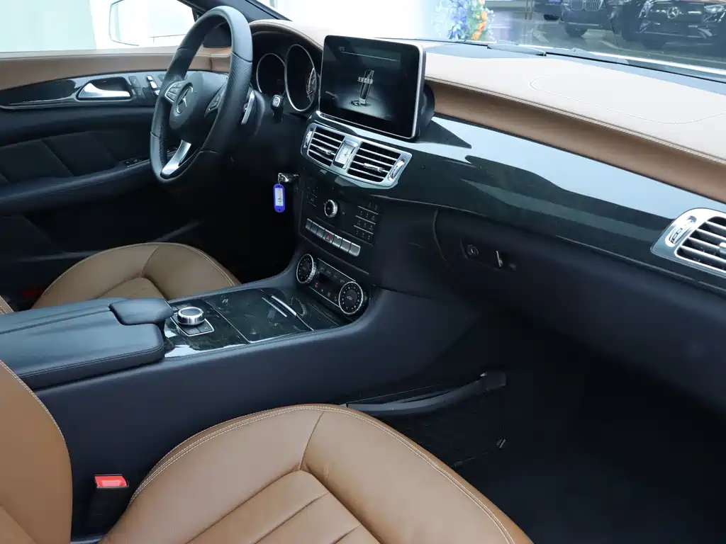 Mercedes-Benz CLS 2015 CLS 320