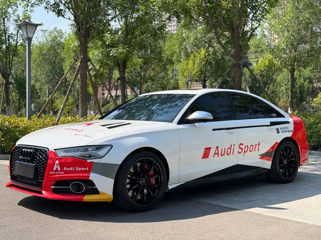 Купить Audi S6