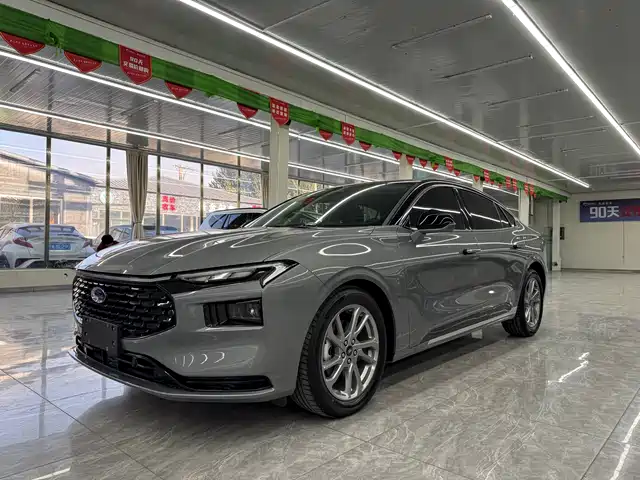 FORD MONDEO 2024