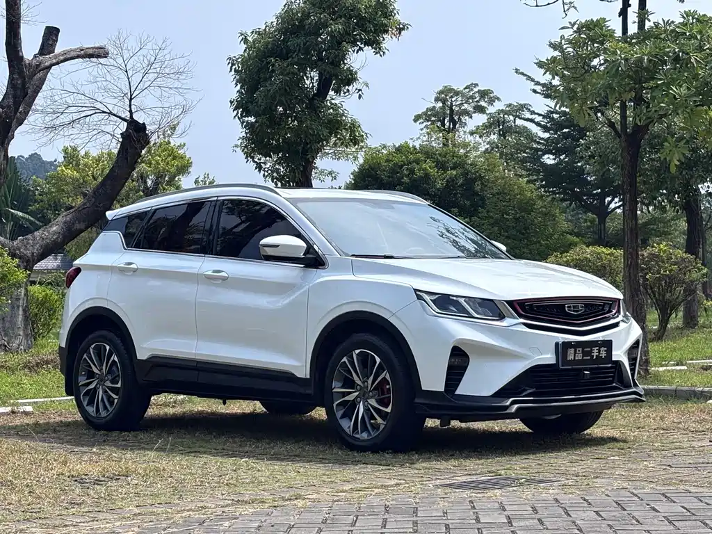 Geely Binyue — миниатюра 5