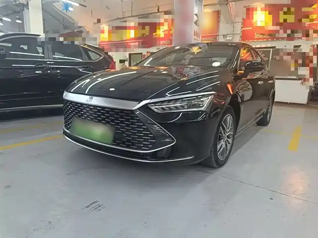 2022 BYD Qin