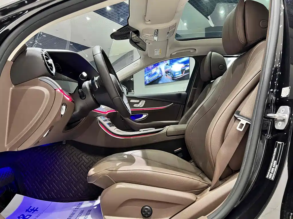 MERCEDES-BENZ E CLASS