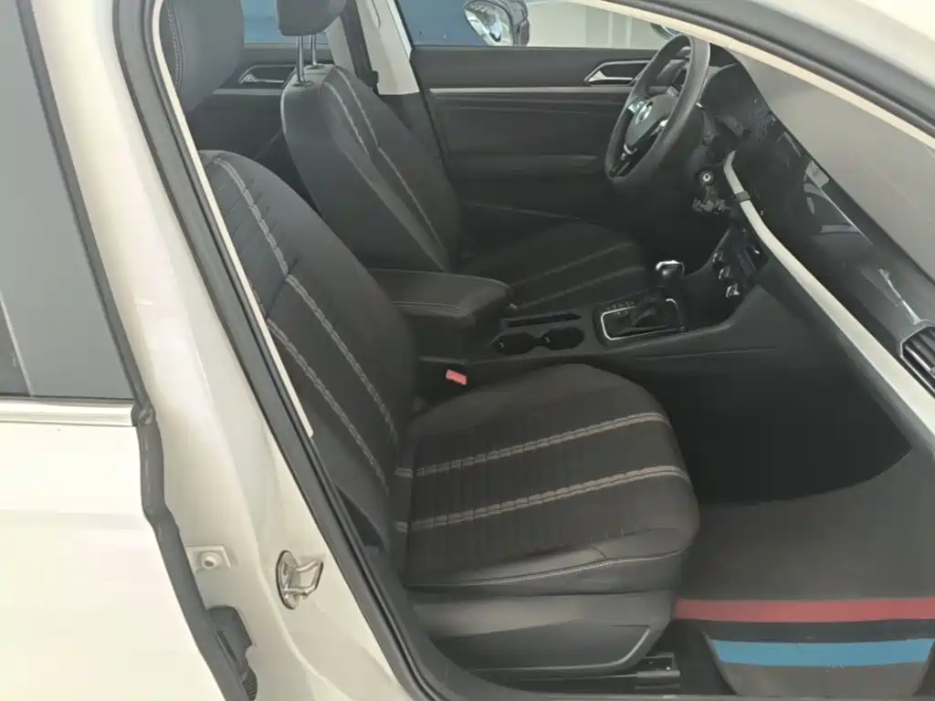 Volkswagen Lavida — миниатюра 25