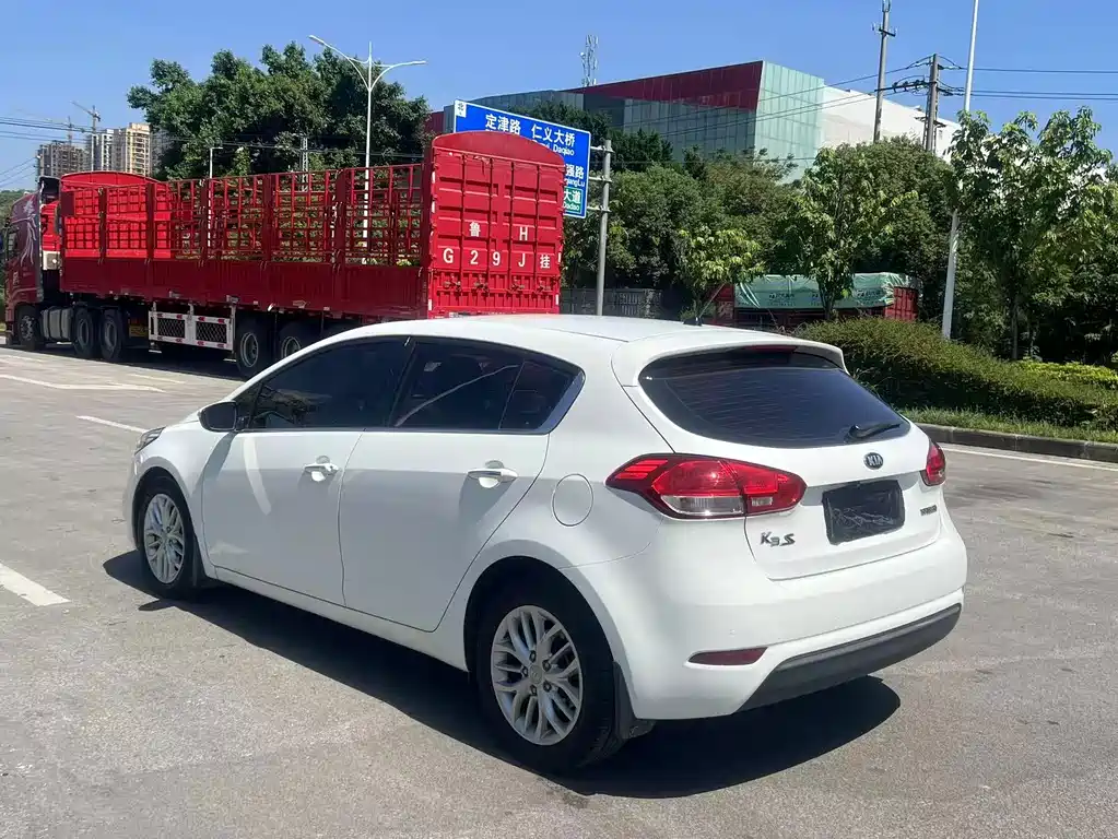 Kia K3S — миниатюра 5