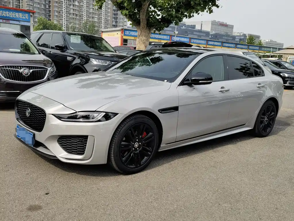 Купить Jaguar XEL