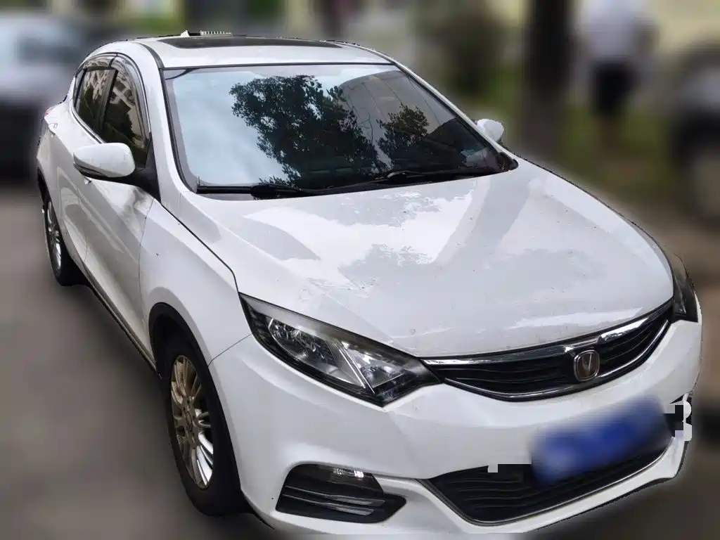 Changan Eado XT — миниатюра 3
