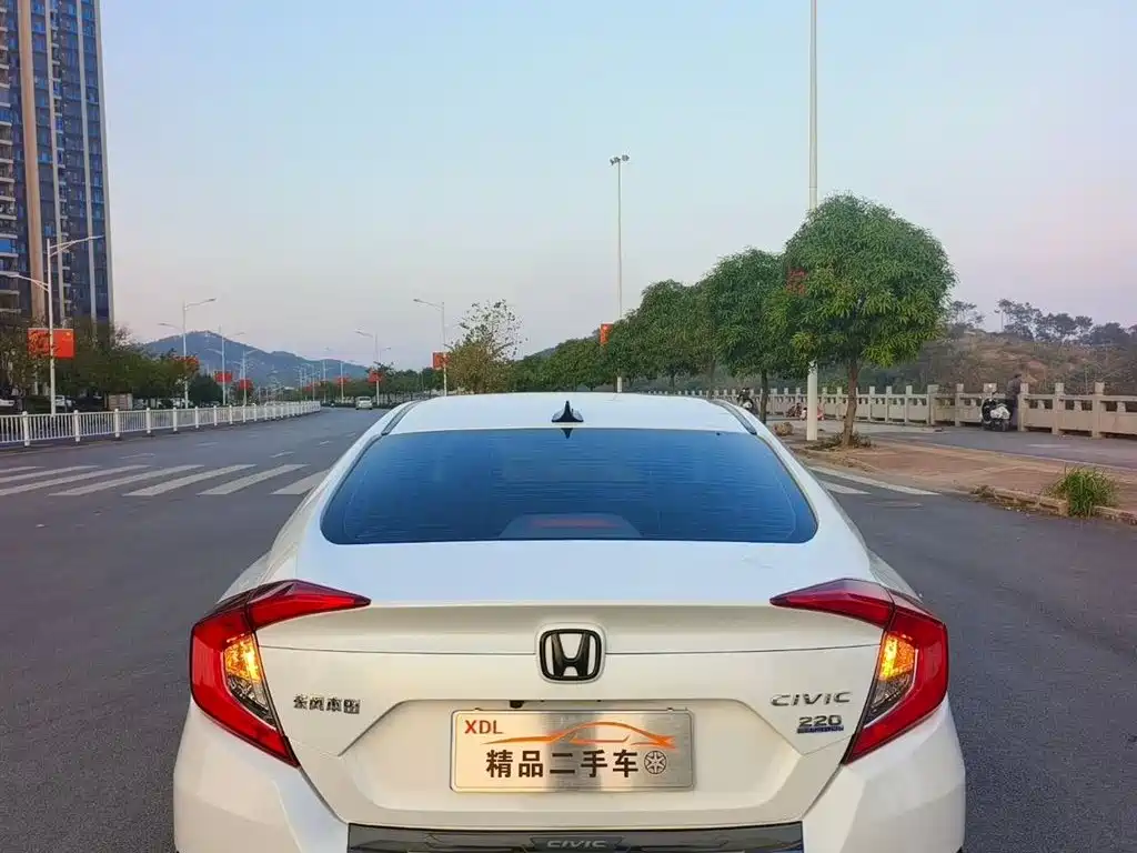 HONDA CIVIC