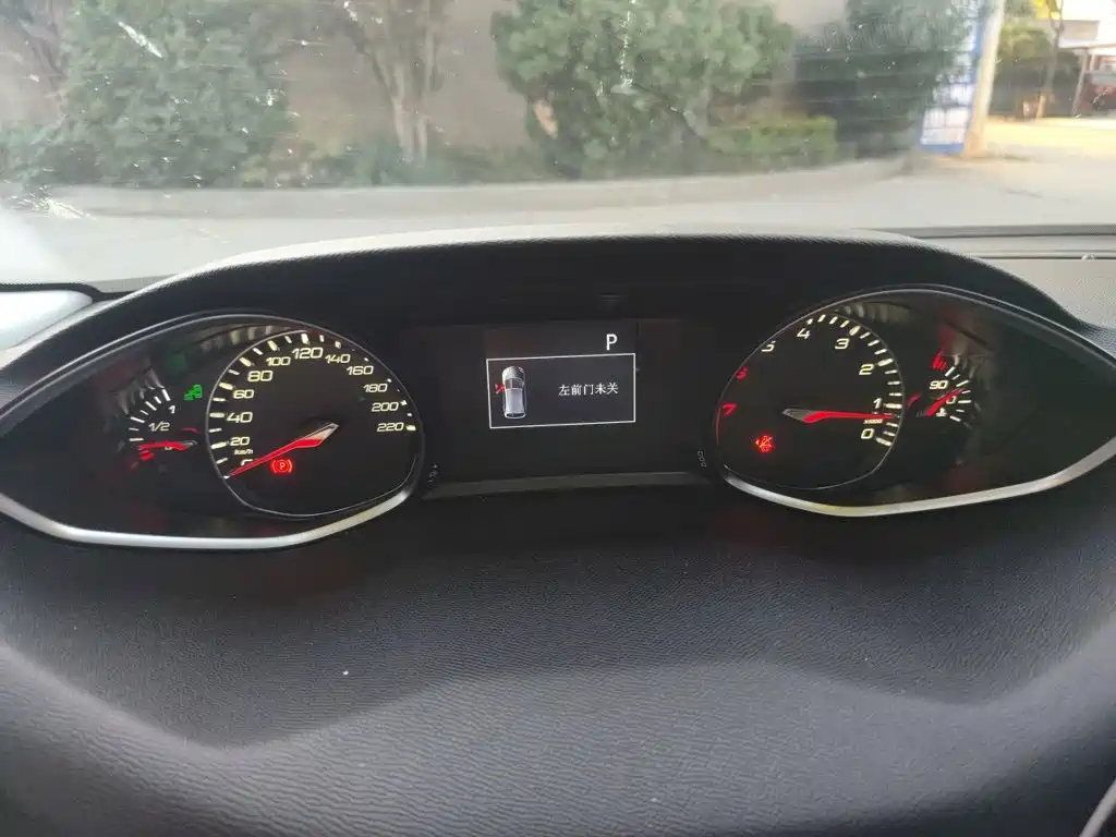 Peugeot 308S — миниатюра 7