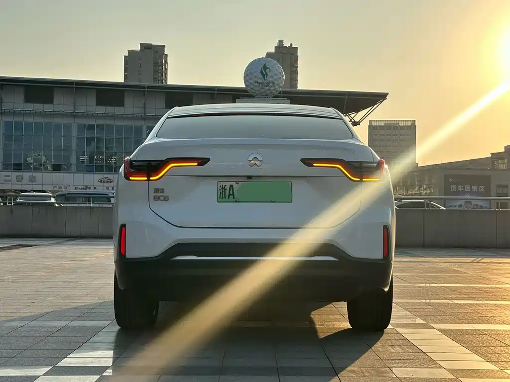 NIO EC6 — миниатюра 5