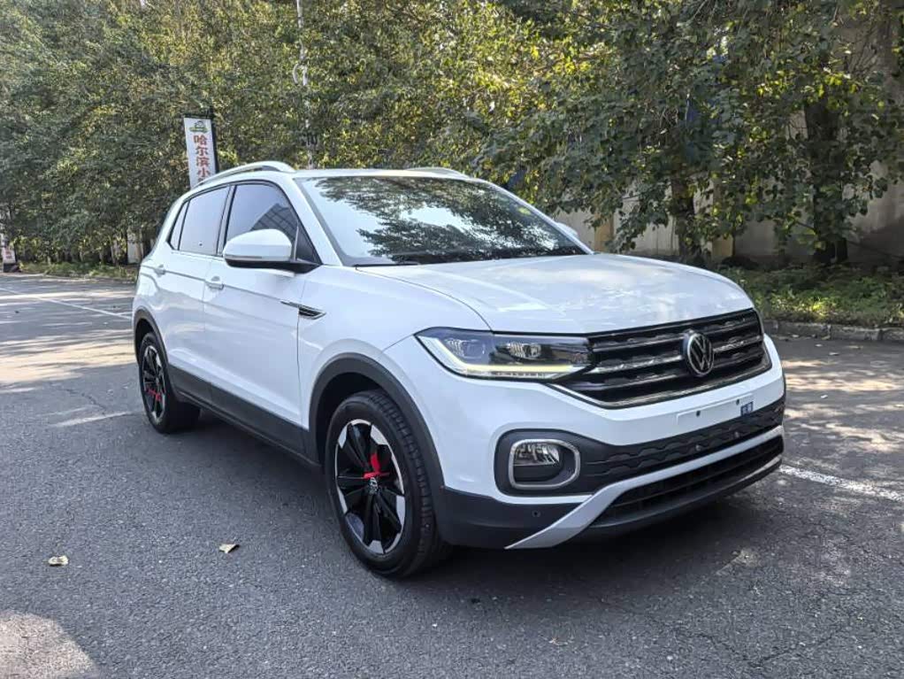Volkswagen Tanying 1.5 л 2023 г. Белый, пробег 20000 км