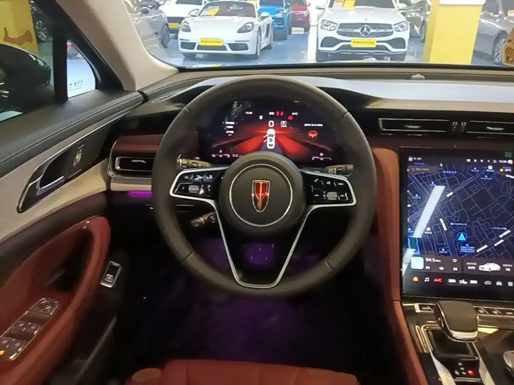 Hongqi Hongqi H5 — миниатюра 11