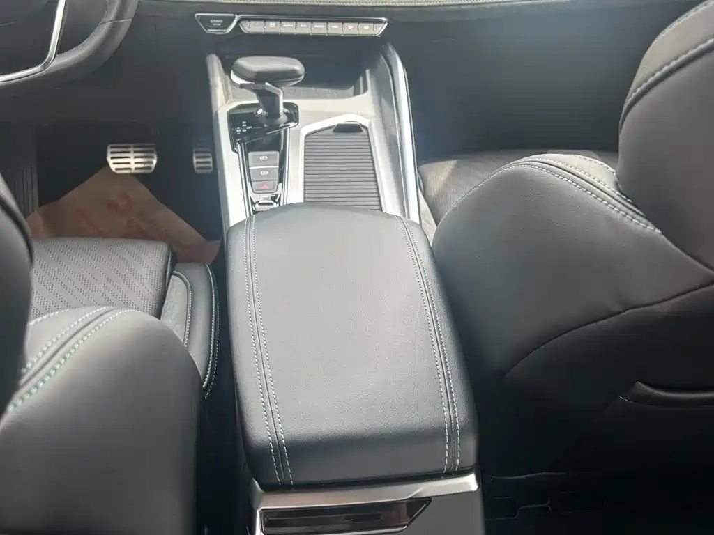 GEELY AUTOMOBILE XINGRUI