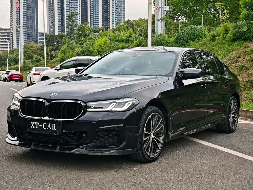 BMW 5 Series 2022