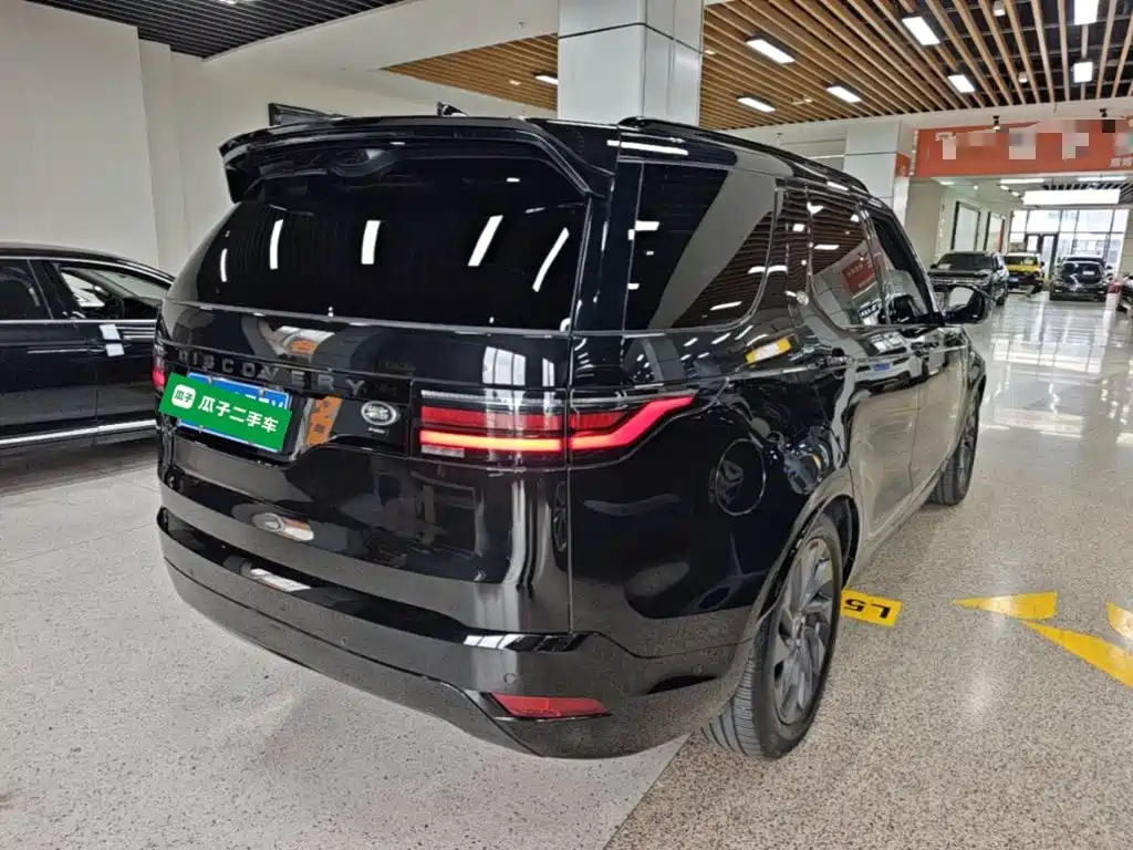 Land Rover Discovery — миниатюра 7