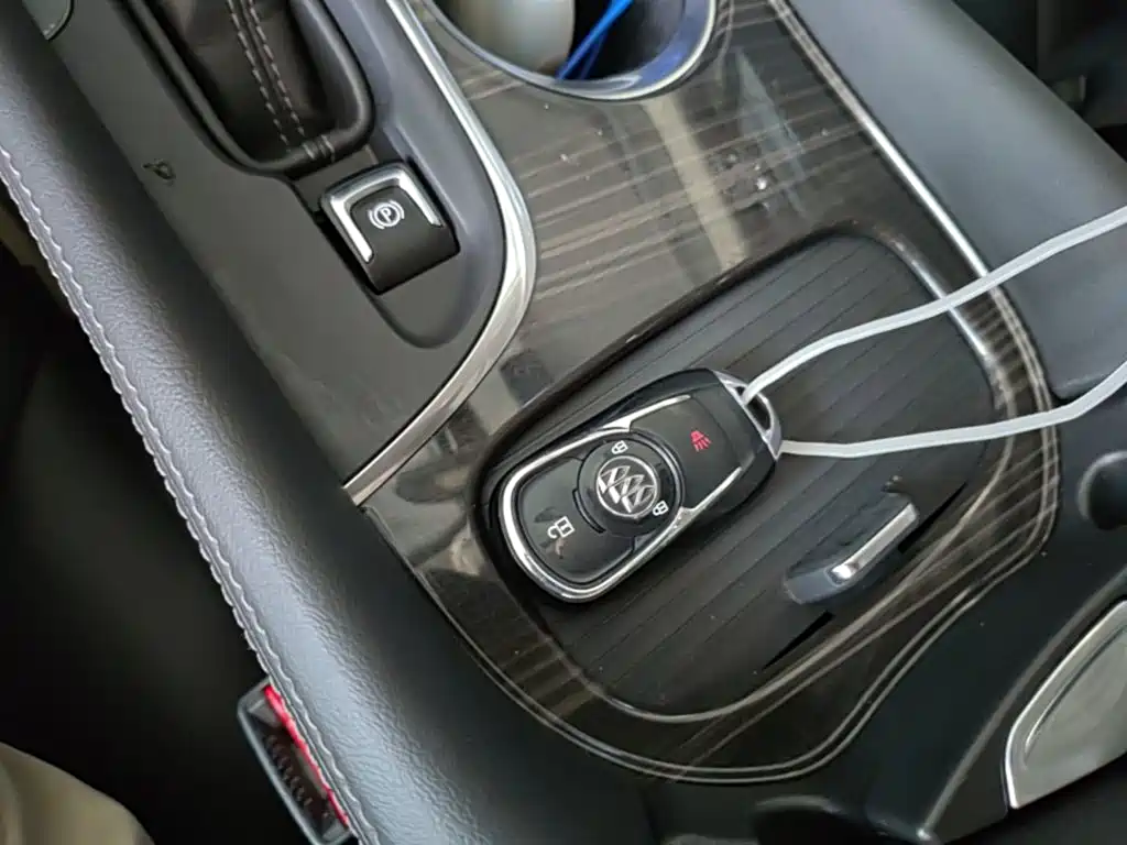 Buick Envision Plus — миниатюра 9