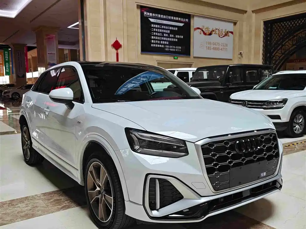 Audi Q2L — миниатюра 3