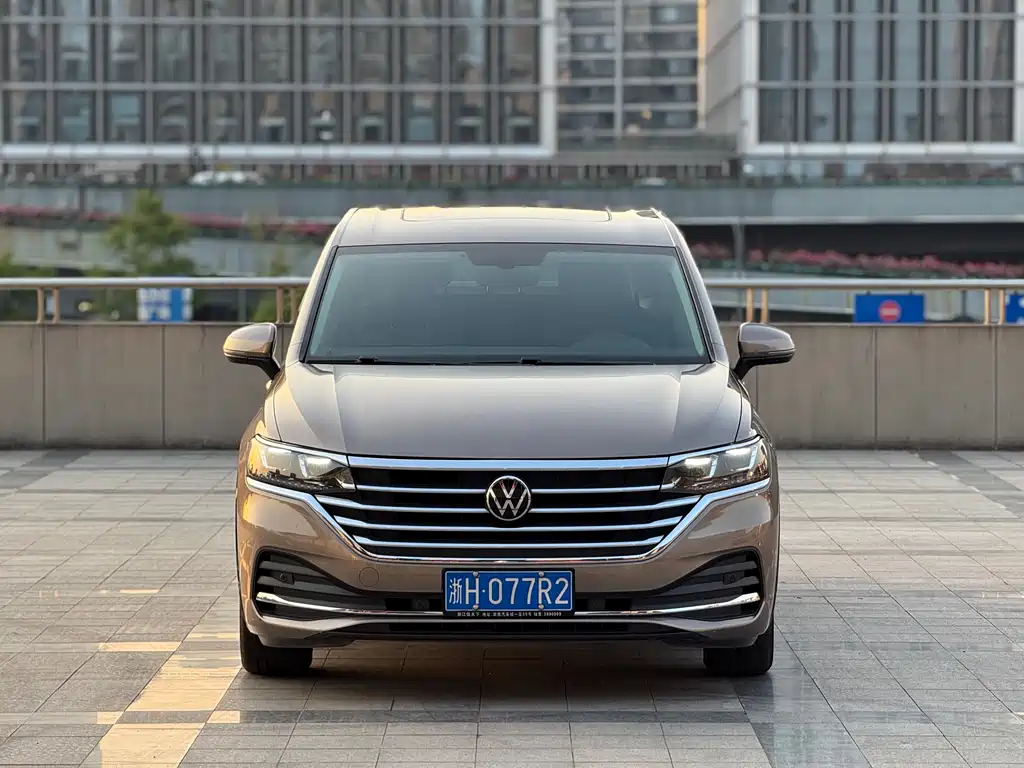 Volkswagen Viloran 2022 330TSI Luxury